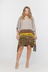 Luźna oryginalna tunika z troczkami w rękawach