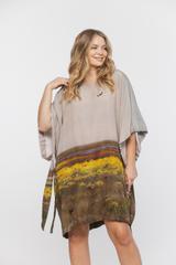 Luźna oryginalna tunika z troczkami w rękawach