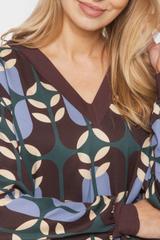 Luźna wiskozowa wzorzysta bluzka ze ściągaczami