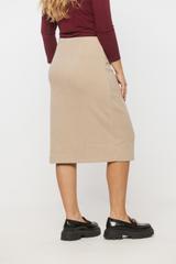 Ołówkowa beżowa spódnica z prążkowanej dzianiny