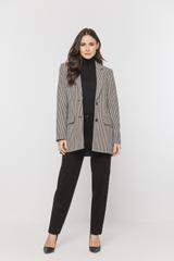 Oversizowa marynarka z modnej tweedowej tkaniny