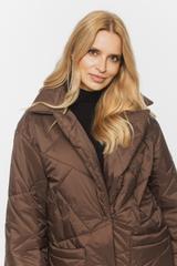 Pikowana brązowa kurtka z wykładanym kołnierzem