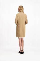 Elegancki beżowy płaszcz