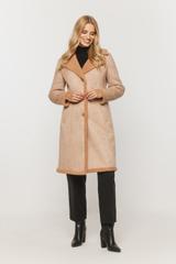 Beżowy kożuszek z kołnierzem i zapięciem na guziki