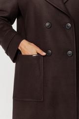 Długi ciemny płaszcz o szerokim prostym kroju