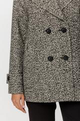 Wełniany krótki płaszcz w jodełkę z ocieplaną podszewką