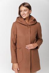 Krótki karmelowy płaszcz z kapturem i kieszeniami