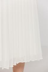Plisowana spódnica midi z lekkiego zwiewnego materiału