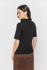 Półgolf z czarnej jednolitej dzianiny wiskozowej