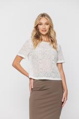 Prosta biała bluzka z bawełnianej koronki