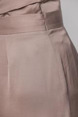 Satynowe wizytowe spodnie w kolorze cappuccino