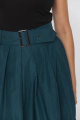 Spódnica midi z lekko błyszczącej zielonej tafty
