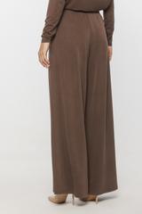 Spodnie o luźnym kroju z brązowej dzianiny