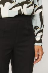 Spodnie w kant z bocznym zapięciem