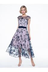 Trójwarstwowa sukienka z haftowanej koronki