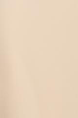 Sukienka z ozdobnymi falbanami