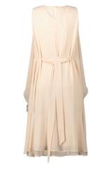 Sukienka z ozdobnymi falbanami