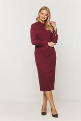 Sukienka dopasowana z kołnierzykiem i ozdobnym mankietem