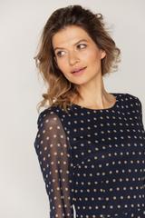Plisowana sukienka o długości midi