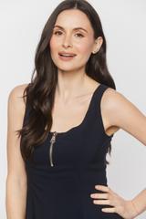 Sukienka z granatowej tkaniny wiskozowej z ozdobnym suwakiem