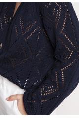 Granatowy sweter o ażurowym splocie