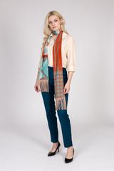 A stylish viscose scarf with fringes