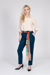A stylish viscose scarf with fringes