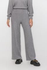 Szare spodnie z ciepłej prążkowanej dzianiny