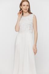 Szykowny długi kombinezon ecru z kwiatami 3D