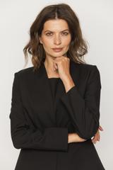 Taliowany czarny żakiet  bez kołnierza w nowoczesnym stylu