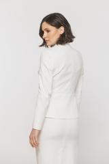 Taliowany waniliowy żakiet z delikatnymi poduszkami