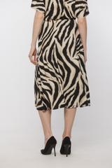 Trapezowa dzianinowa spódnica w zwierzęcy wzór