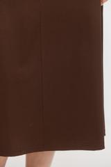 Trapezowa spódnica midi z brązowej dzianiny