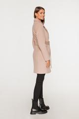 Wełniany krótki płaszcz beżowy z paskiem w talii