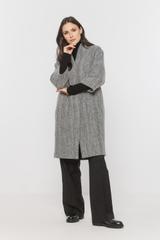 Wełniany płaszcz z dzianinowym czarnym ściągaczem