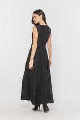 Wizytowa długa sukienka z eleganckiej czarnej tafty