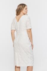 Wizytowa sukienka ecru o tulipanowym kroju