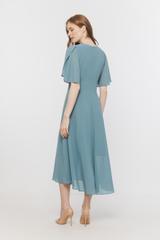 Zwiewna asymetryczna sukienka midi w kolorze morskim