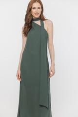 Zwiewna asymetryczna sukienka z bocznym rozcięciem