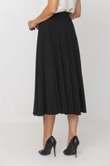 Zwiewna czarna spódnica midi o wizytowym charakterze