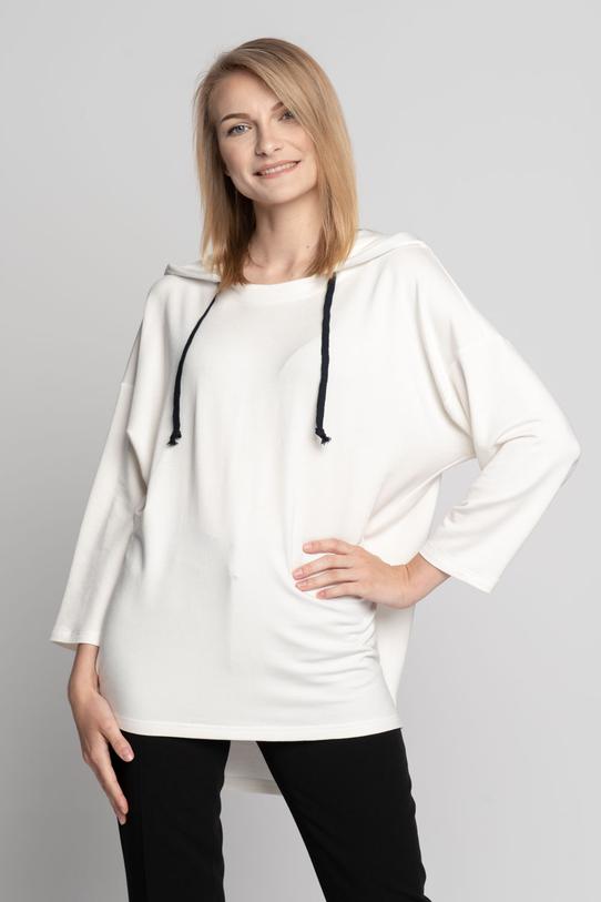 Luźna bluza w kolorze ecru z kapturem