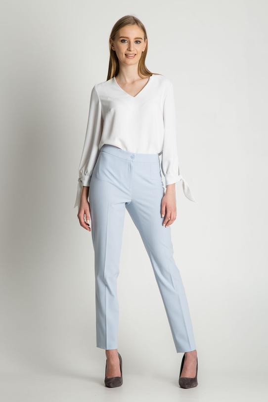 Błękitne spodnie w kant z wąskimi nogawkami - 2