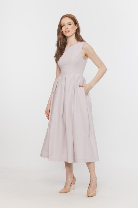 Wizualizacja Bawełniana wizytowa sukienka z kontrafałdami w pastelowym kolorze