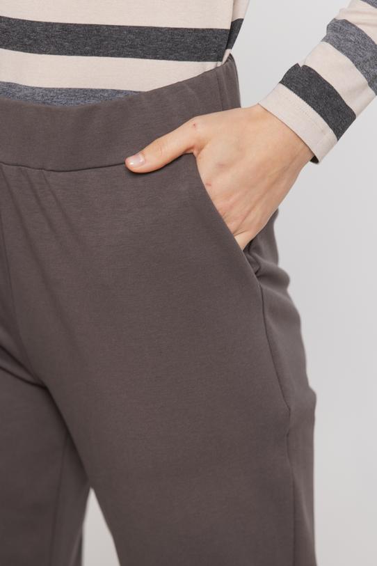 Bawełniane dresowe spodnie ze zwężaną nogawką - 4