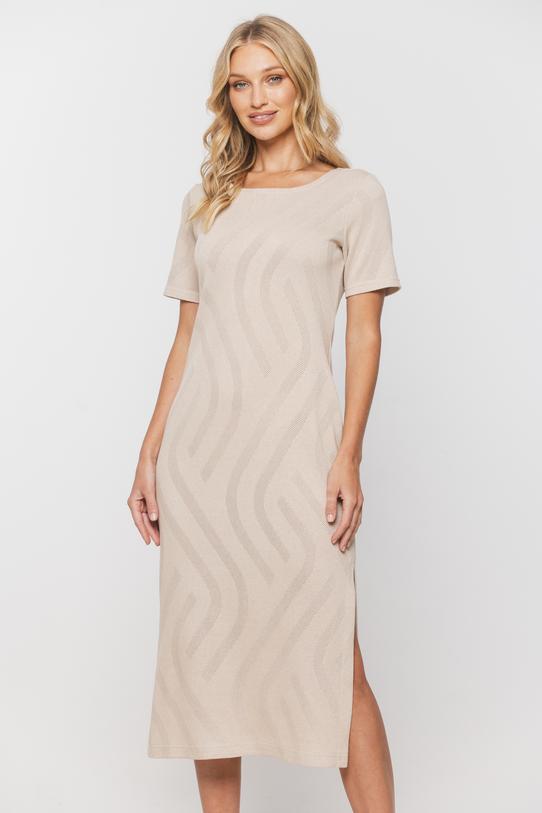 Beżowa ażurowa sukienka z krótkim rękawem - 2