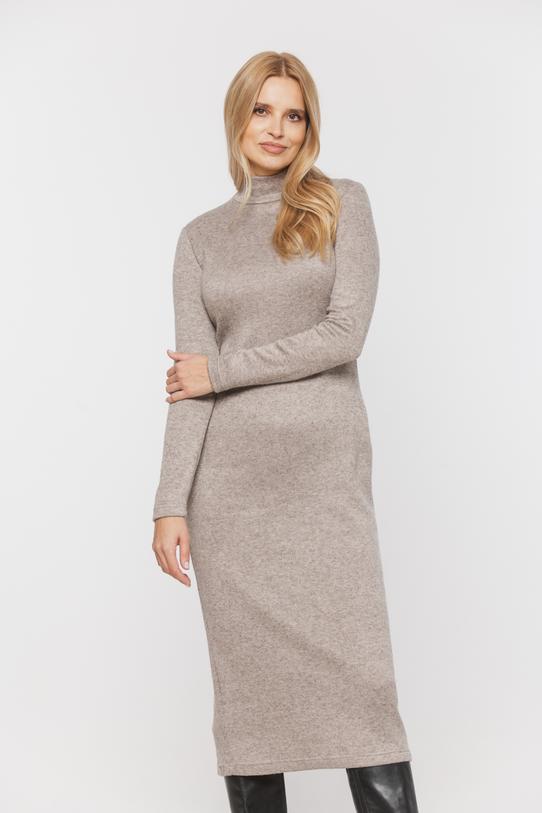 Beżowa ciepła sukienka midi z golfem - 2