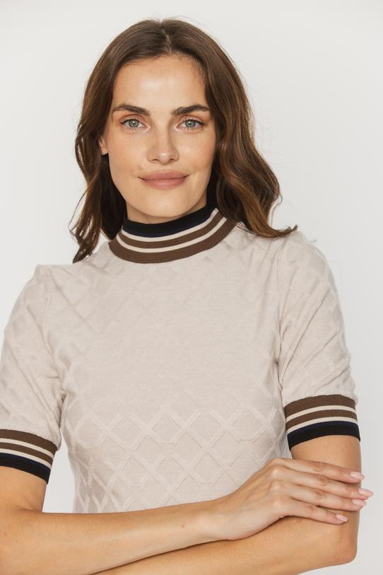 Beżowa sweterkowa bluzka z kontrastowym ściągaczem - 4