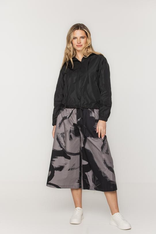 Bluza z czarnej tkaniny