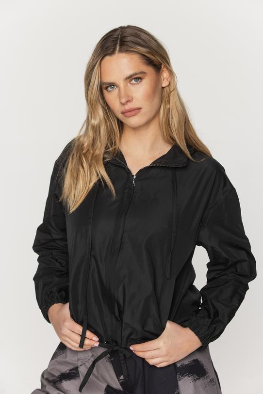 Bluza z czarnej tkaniny