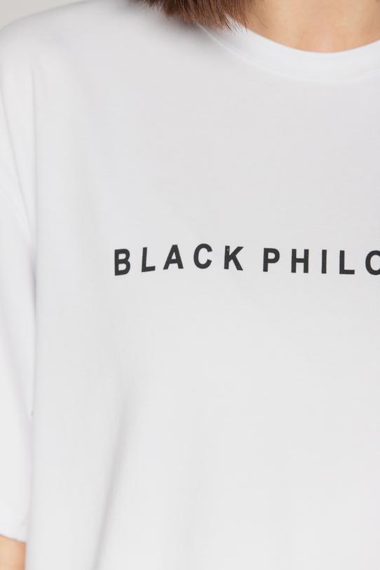 Luźny biały t-shirt  z nadrukiem
